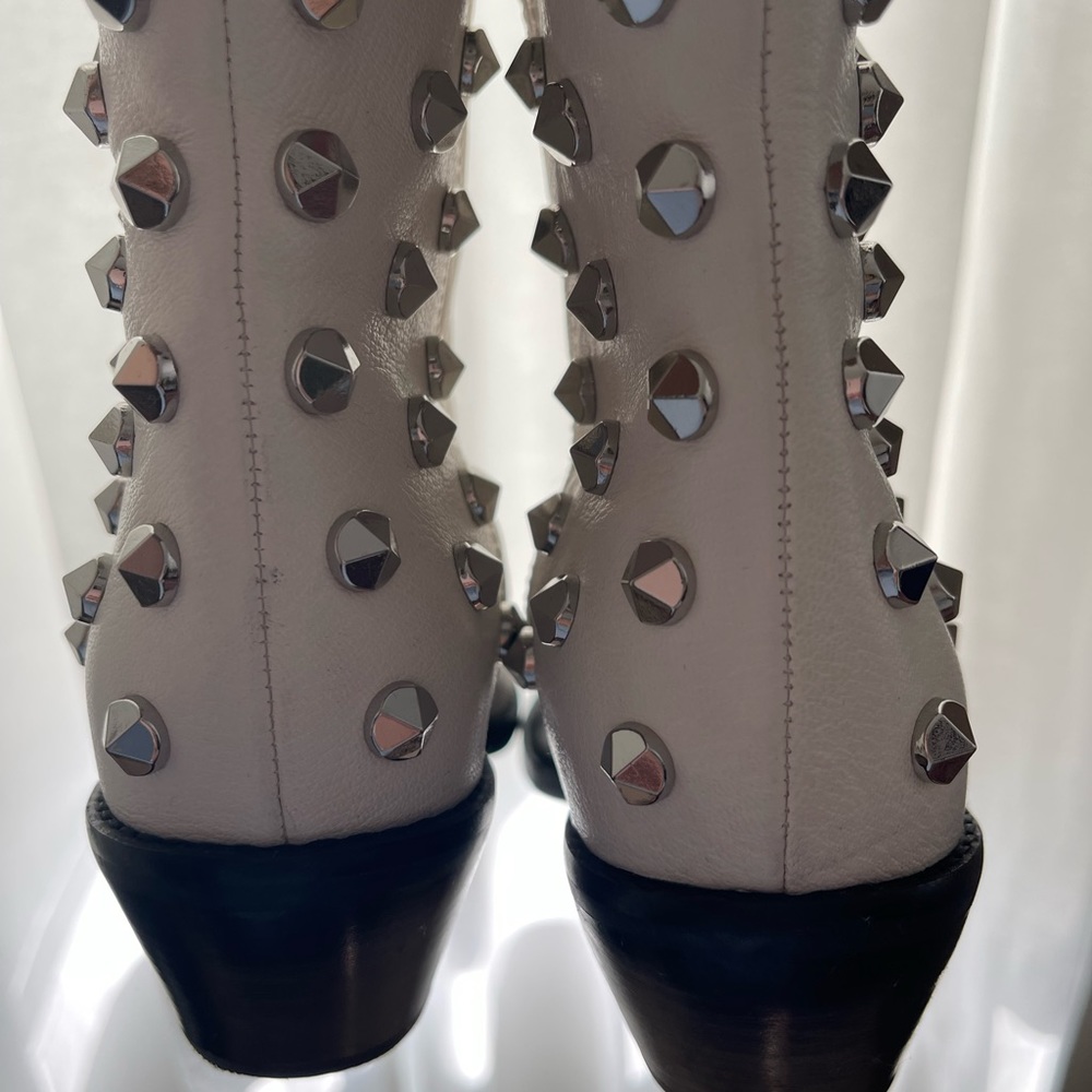 Marc Fisher booties - Picture 5 of 9